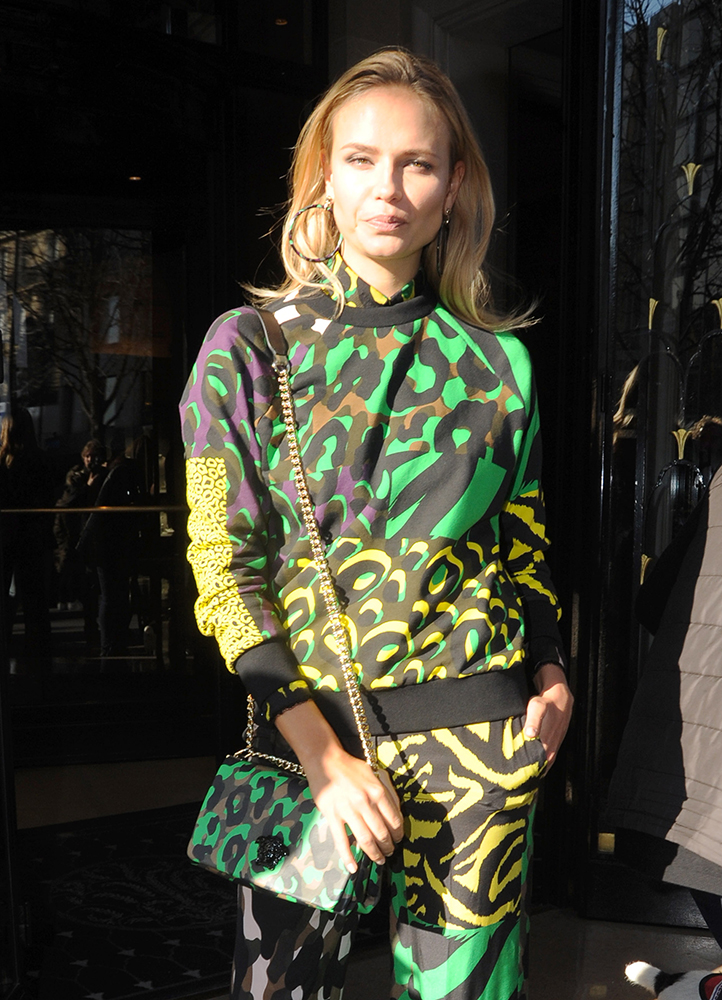 Natasha-Poly-Versace-Medusa-Shoulder-Bag