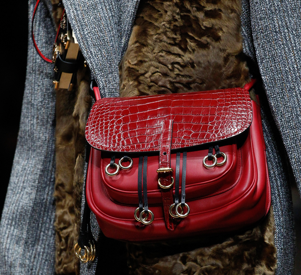 Prada-Fall-2016-Bags-36