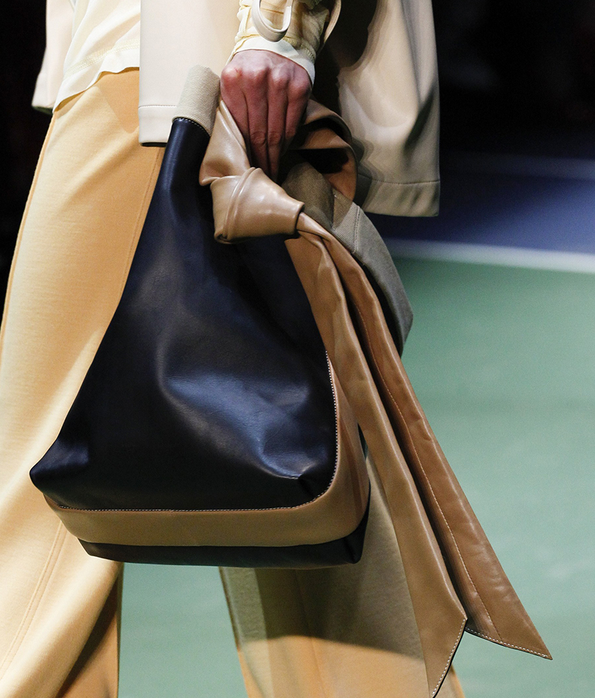 Celine-Fall-2016-Bags-27