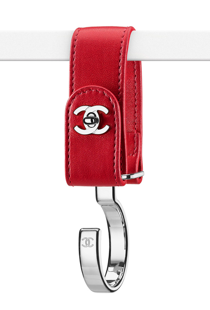 Chanel-Luggage-Hook-Red-550