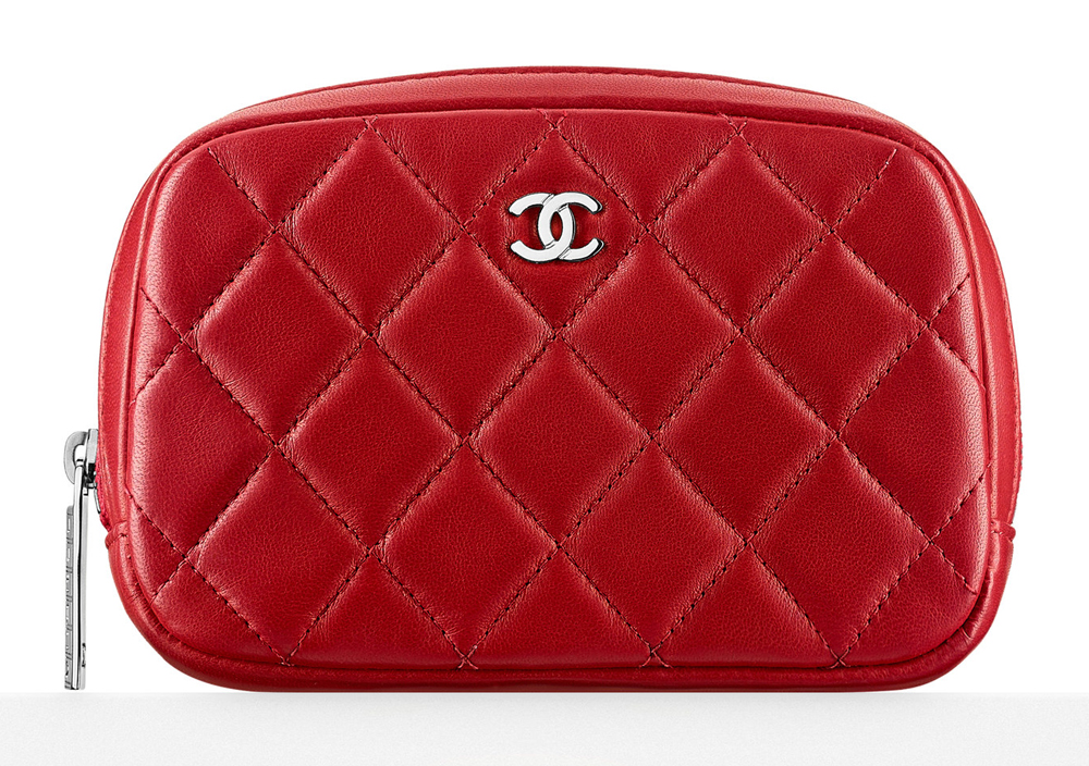 Chanel-Small-Quilted-Zipper-Pouch-600