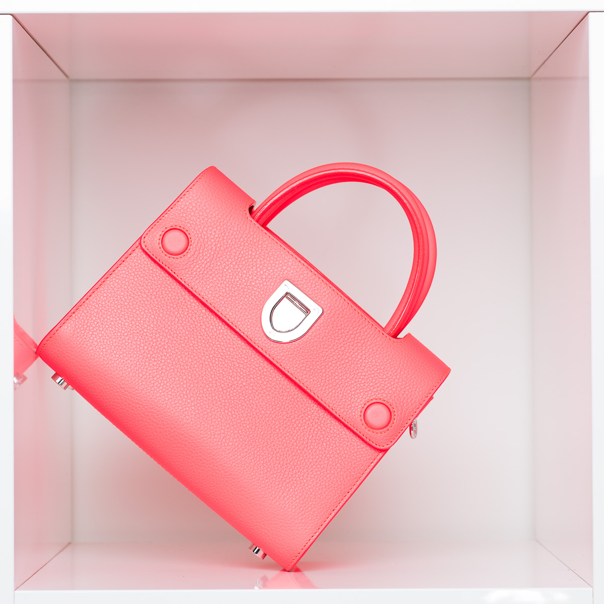 Dior is on Top of Its Bag Game with the New Diorever Bag PurseBlog