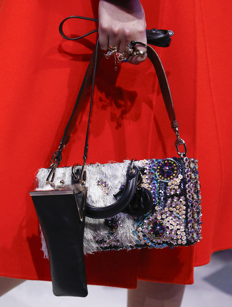 FALLING FOR LUXURY🍂🤎 . . . #fashion #campaign #handbags
