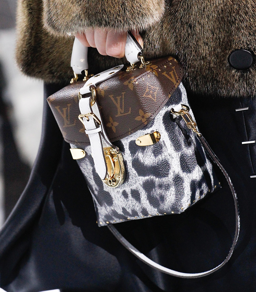 Louis Vuitton&#39;s Fall 2016 Bags Introduced New Shapes and Prints - PurseBlog