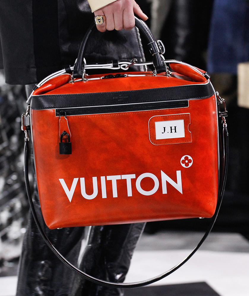 Louis-Vuitton-Fall-2016-Bags-14
