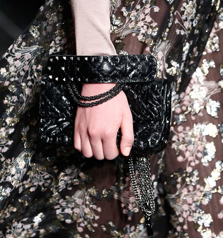 Valentino-Fall-2016-Bags-11