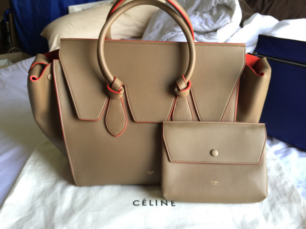 tPF Member: Jamiiejame Bag: Céline Tie Tote