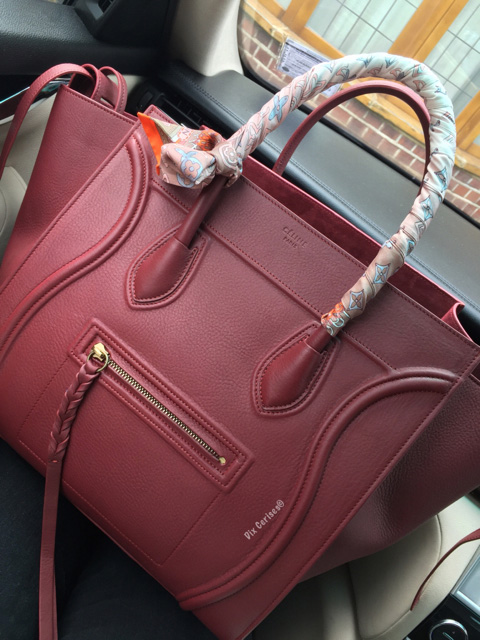  tPF Member: Loveheart  Bag: Céline Phantom Luggage Tote