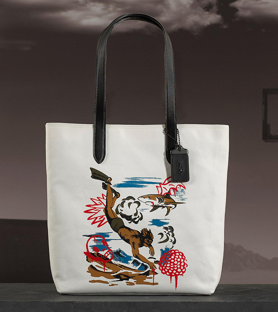 Coach-Baseman-Printed-Tote-Skeleton-Diver