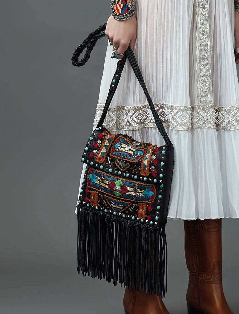 Valentino-Resort-2016-Bags-23