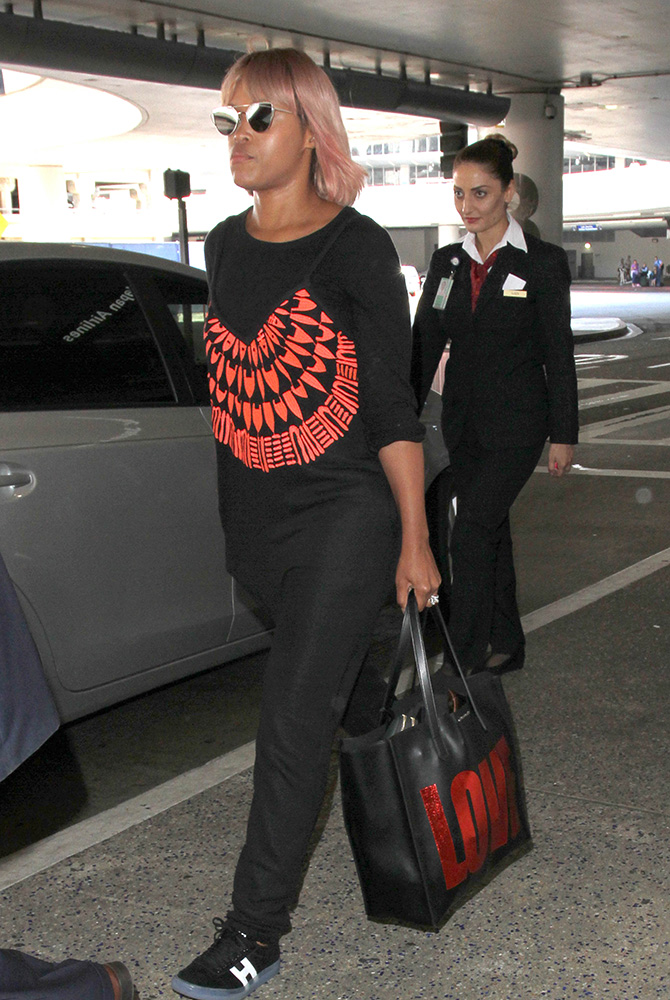 Eve-Givenchy-Love-Tote