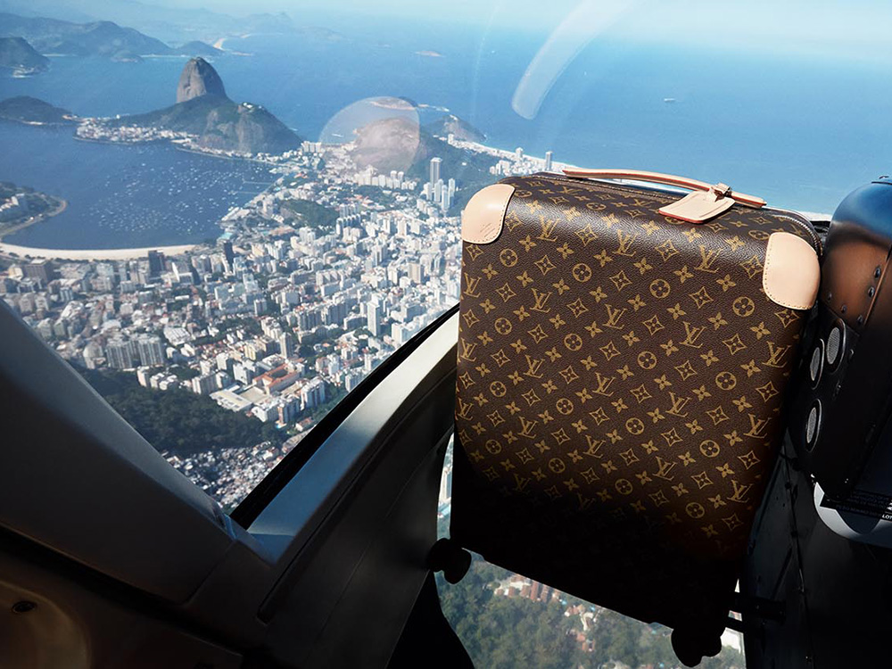 Louis Vuitton Luggage on Wheels 