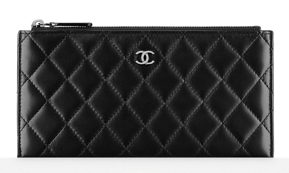 Chanel-Quilted-Pouch-675