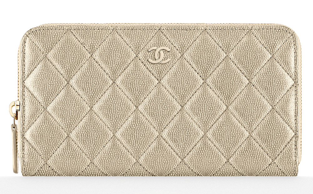 Chanel-Zipped-Wallet-Gold-1125