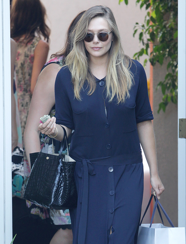 Elizabeth-Olsen-Elizabeth-and-James-Crocodile-Tote