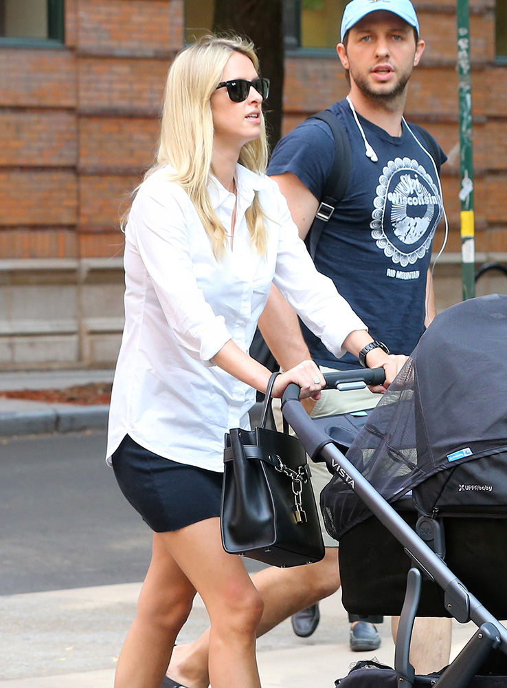 Nicky-Hilton-Alexander-Wang-Attica-Chain-Satchel