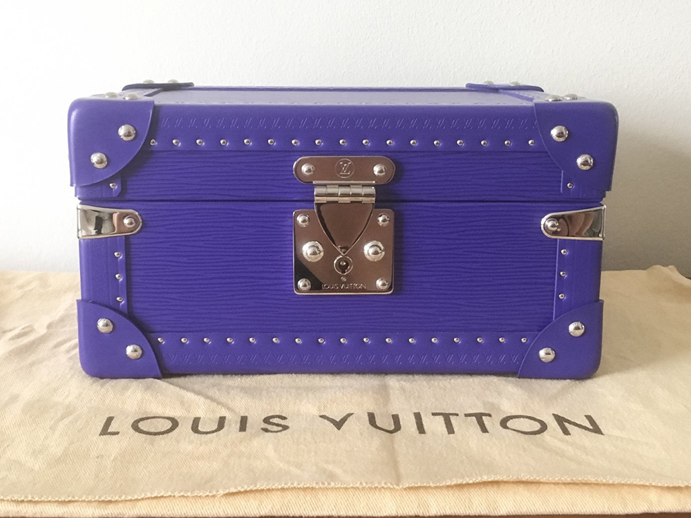 tPF Member: ADDIEtude664 Bag: Louis Vuitton  Epi Figue Tresor Coffret Shop: Similar Styles via Vestiaire Collective 