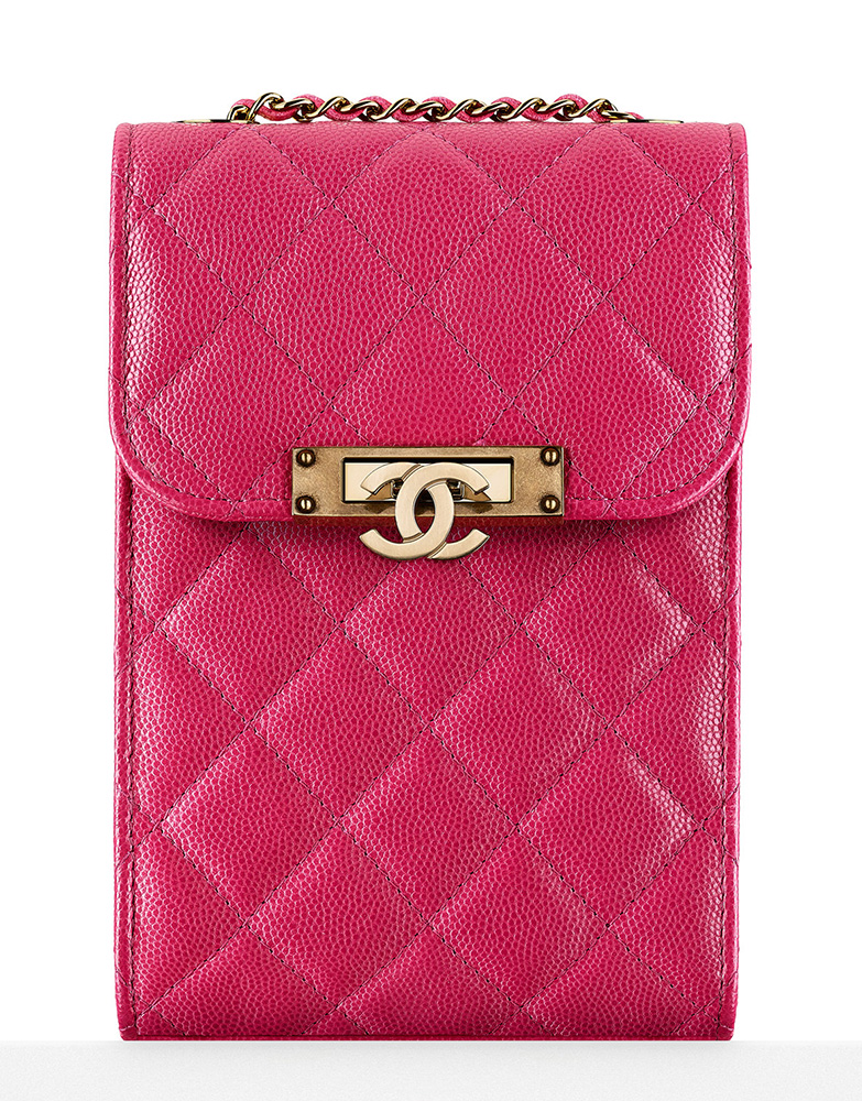 chanel-pouch-with-chain-pink-1800