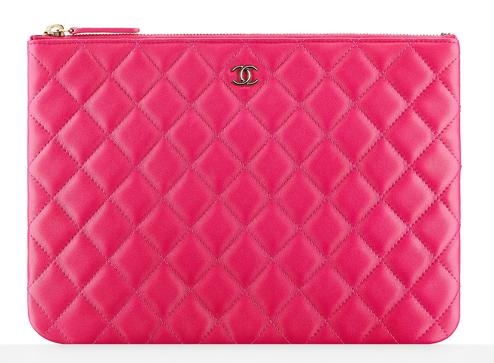 chanel-zipped-pouch-pink-1000