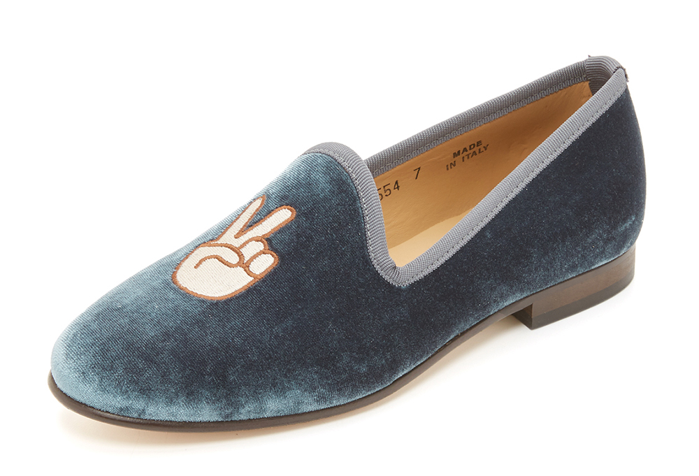 del-toro-peace-embroidery-emoji-smoking-slippers