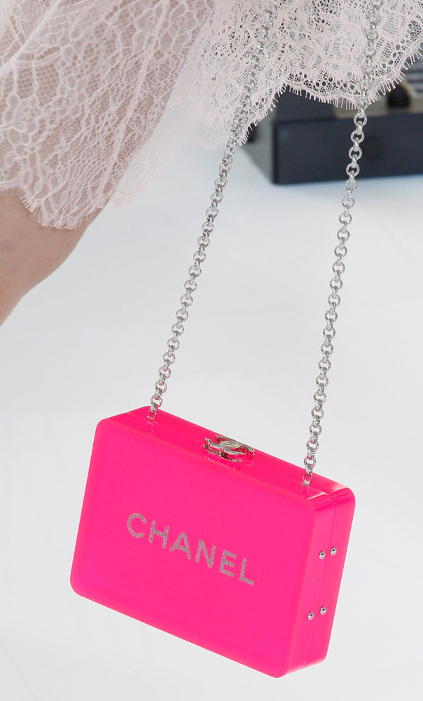 chanel-bags-spring-2017-16