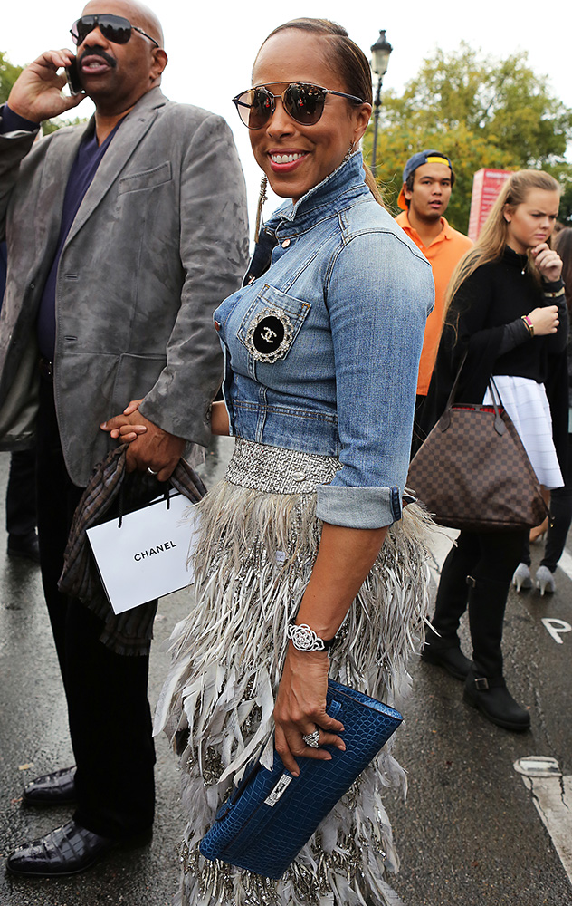 marjorie-harvey-hermes-kelly-cut-clutch-alligator-diamonds-blue