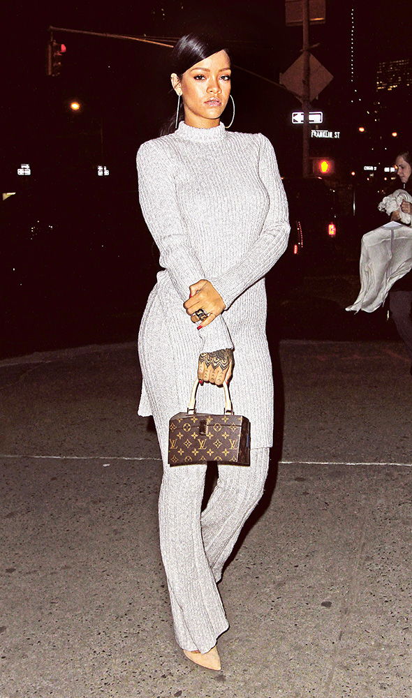 rihanna-louis-vuitton-frank-gehry-twisted-monogram-bag-9