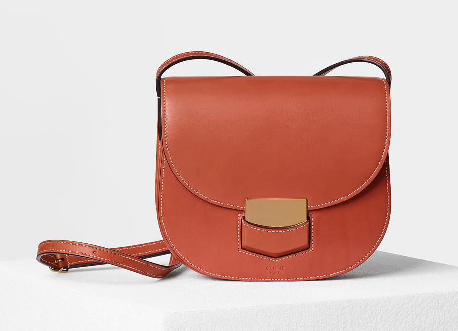 celine-small-trotteur-bag-terracotta-2200