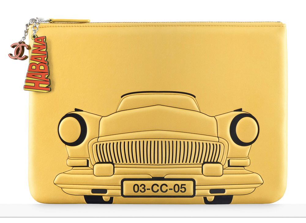 chanel-car-pouch-yellow-925