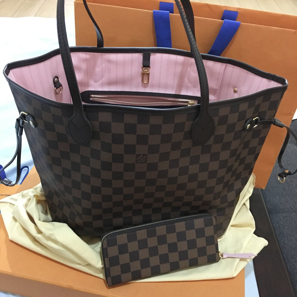 louis-vuitton-damier-neverfull-tote