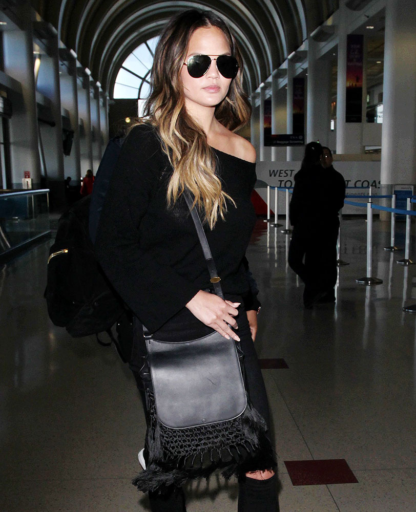 chrissy-teigen-the-row-hunting-bag