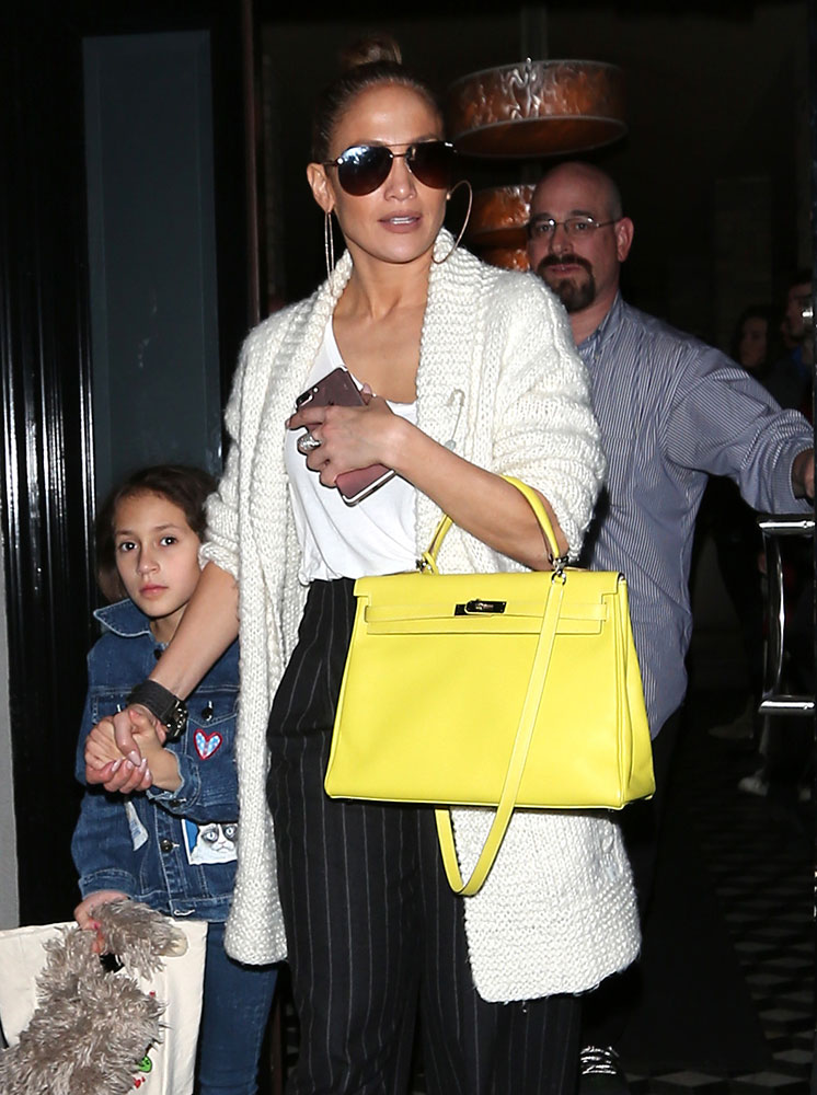 jennifer-lopez-hermes-kelly-bag