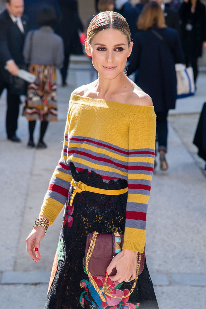 olivia-palermo-valentino-lock-bag