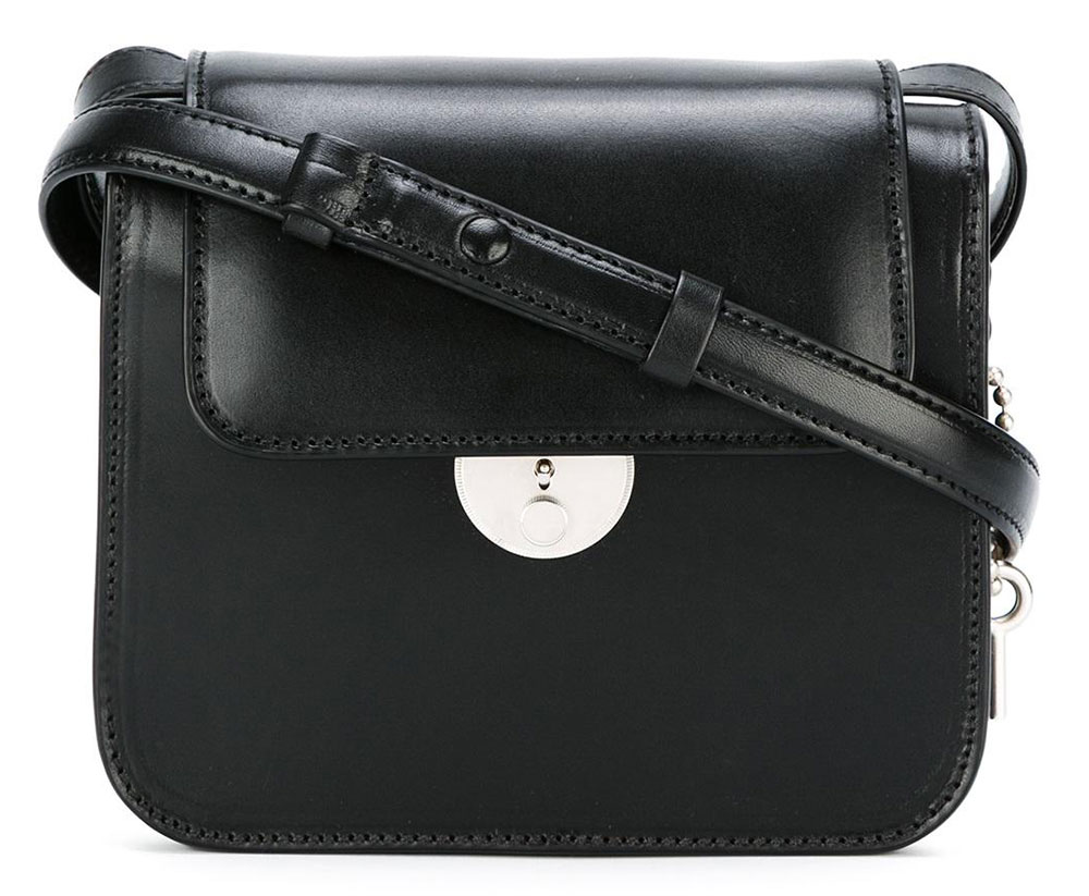20 New, Under-the-Radar Neutral Bags to Start the New Year on a Sophisticated Note 31 Maison Margiela Shoulder Bag