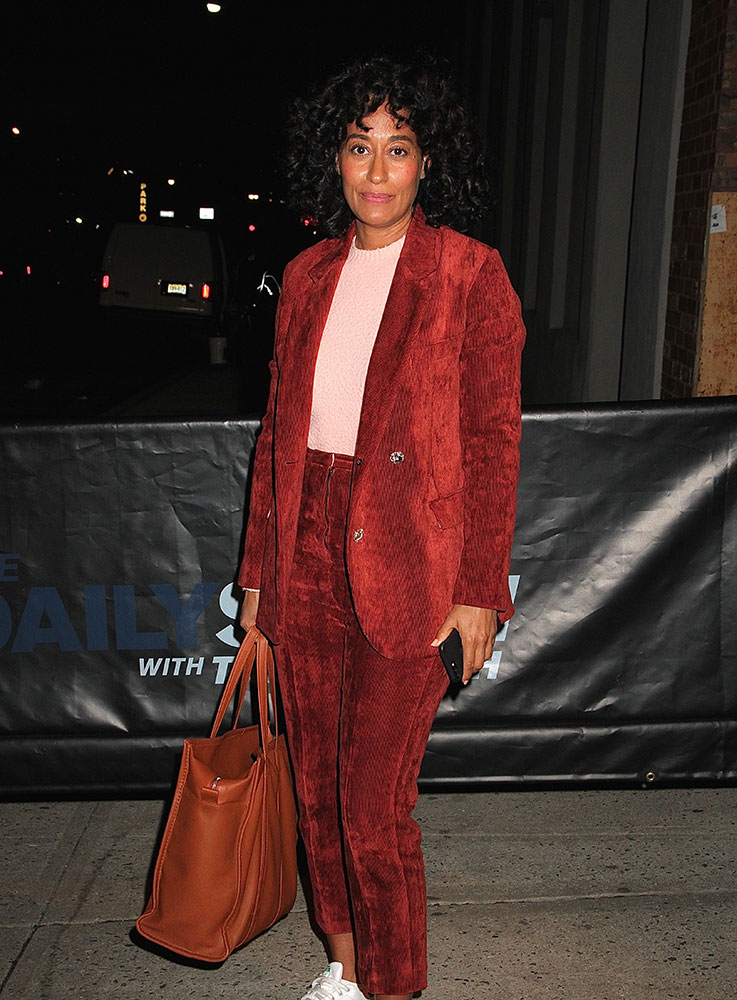Last Week, Celebs Were on the Move with Louis Vuitton, Gucci and Coach 7 Tracee Ellis Ross Balenciaga Bazar Shopper Tote