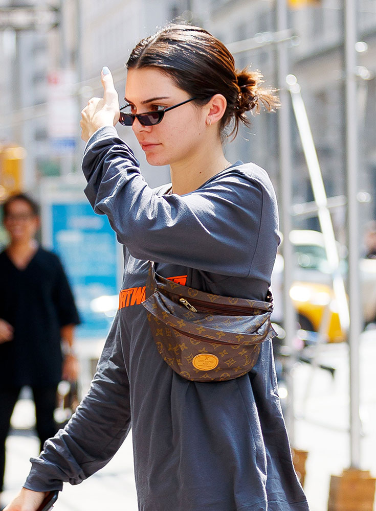 So, uh, is Everyone About to Start Wearing Fanny Packs as Weird, Tight Crossbody Bags? - PurseBlog