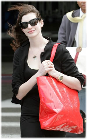 Anne Hathaway Tory Burch Patent Leather T Tote