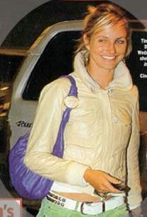 Cameron Diaz sporting Loli Bag