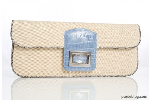 Kara Ross Dea - August Giveaway Prize!
