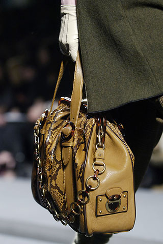 marc jacobs fall preview handbags