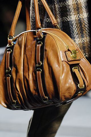 marc jacobs fall preview handbags