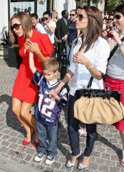 Victoria Beckham Hermes Kelly Longue3