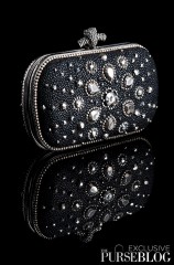 Bottega Veneta Nero Galuchat Knot Clutch -Detail Bottega Veneta Nero Galuchat Knot Clutch -Detail