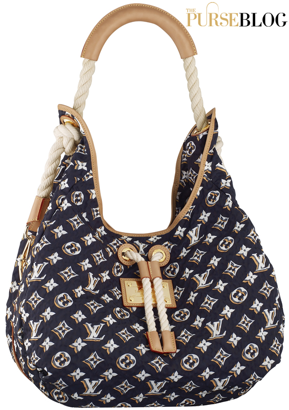 See how beautiful this Louis Vuitton bag looks with the motifs of