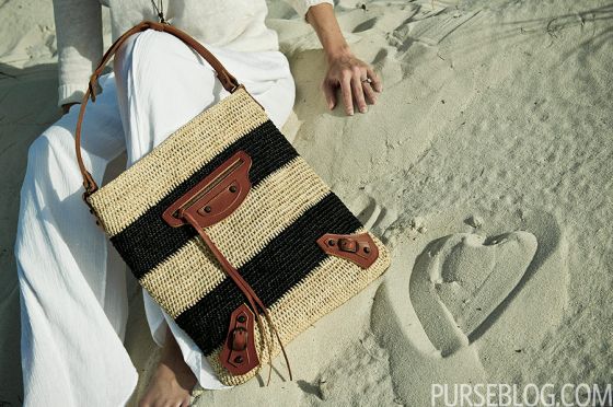 Shutterbags: Balenciaga On The Beach (5)
