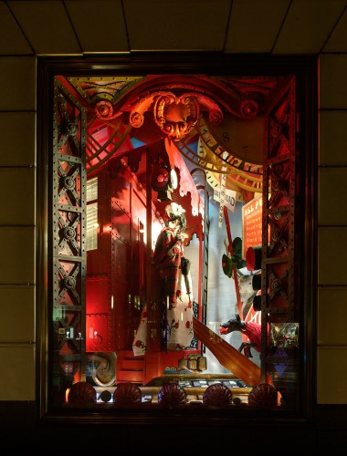 NYC Holiday Store Fronts - PurseBlog