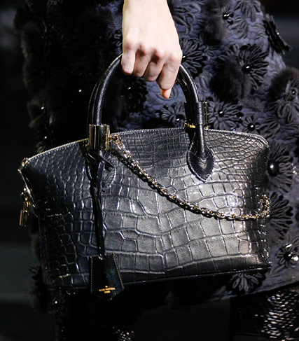 Fashion Week Handbags: Louis Vuitton Fall 2011 - PurseBlog