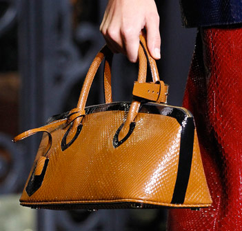 Fashion Week Handbags: Louis Vuitton Fall 2011 - PurseBlog