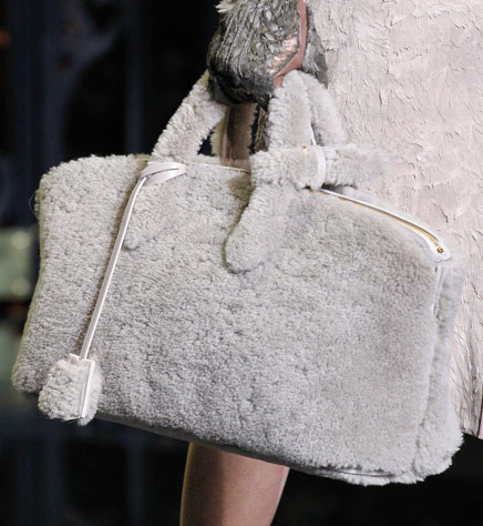 Fashion Week Handbags: Louis Vuitton Fall 2011 - PurseBlog