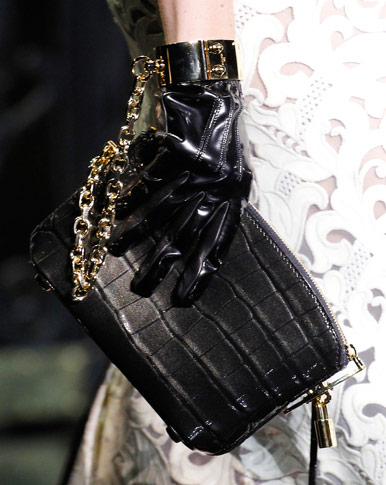 Fashion Week Handbags: Louis Vuitton Fall 2011 - PurseBlog